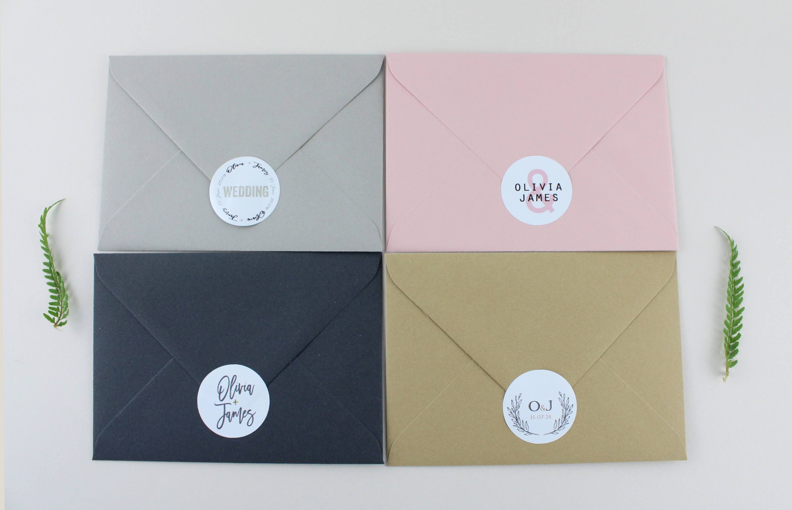 envelope-main-image-top